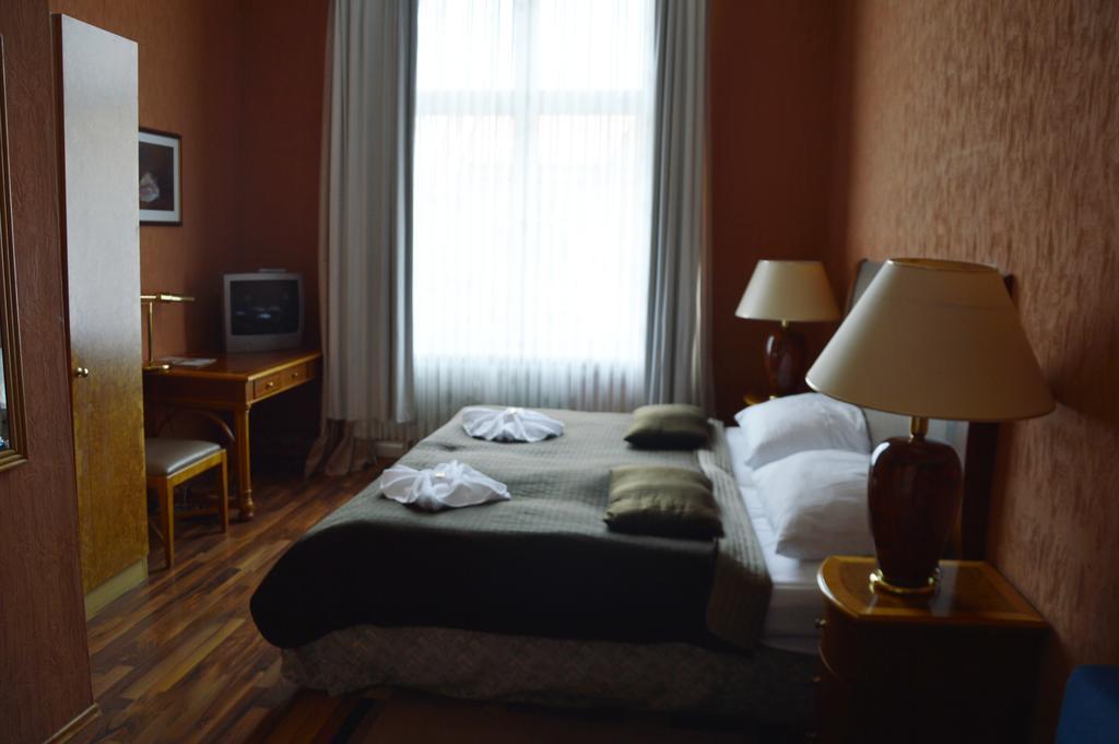 Hotel Pension Ingeborg Berlin Exterior photo